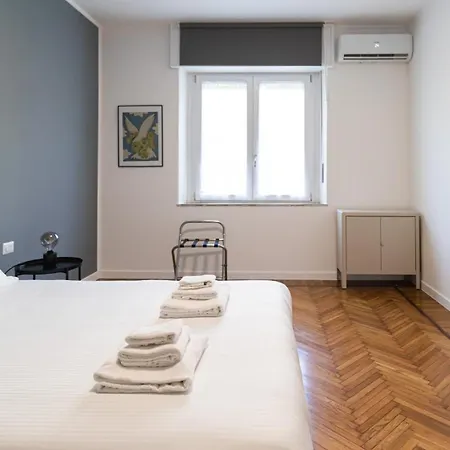 Italianway Comfort - Raffaello Sanzio 33 Mediolan