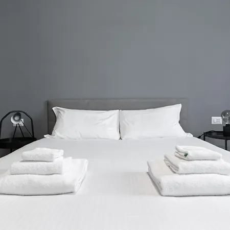 Apartament Italianway Comfort - Raffaello Sanzio 33 *