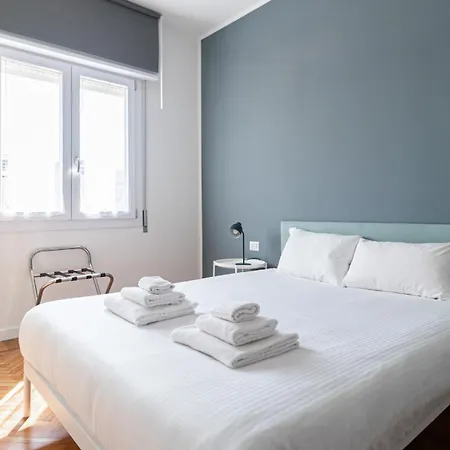 Italianway Comfort - Raffaello Sanzio 33 * Mediolan